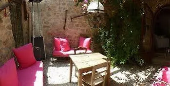 Bed & Breakfast Et Le Roc Sur L'orbieu 4*